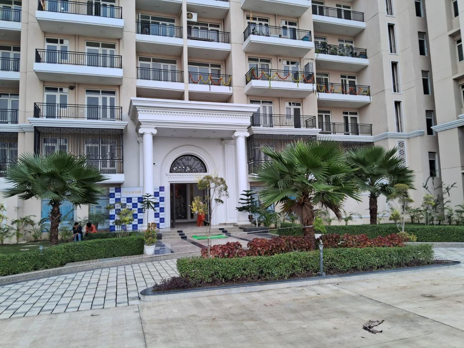 Omaxe Hi Tech City Infront Of Triveni Sangam River Giri Homestay Allāhābād Junction Exterior foto